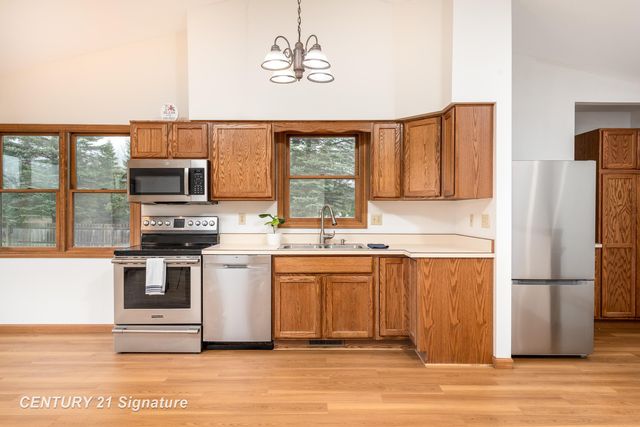 5501 N River Road, Tittabawassee Twp, MI 48623