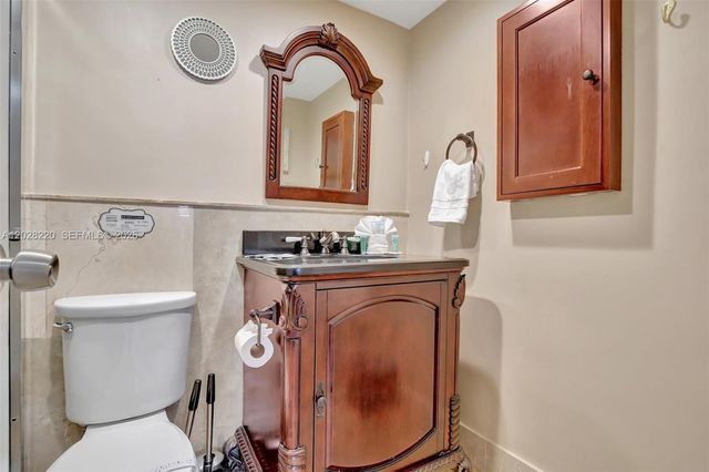 3801 S Ocean Drive 6Z, Hollywood, FL 33019