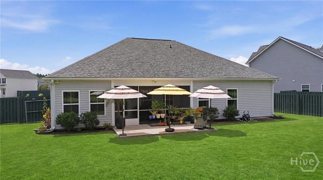 126 Minning Loop, Richmond Hill, GA 31324