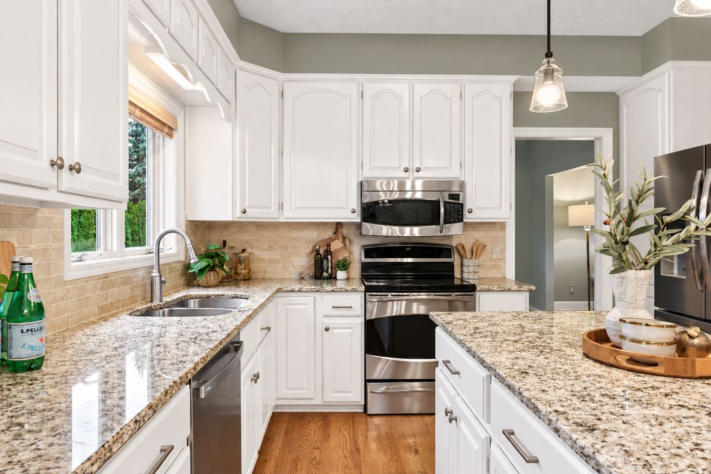 1929 Woodstone Drive, Victoria, MN 55386 — photo 5