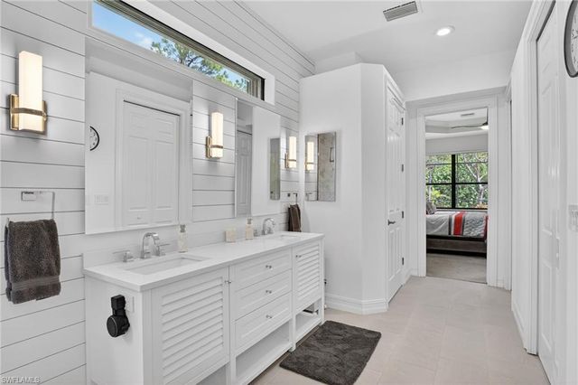 2360 19th ST SW, Naples, FL 34117