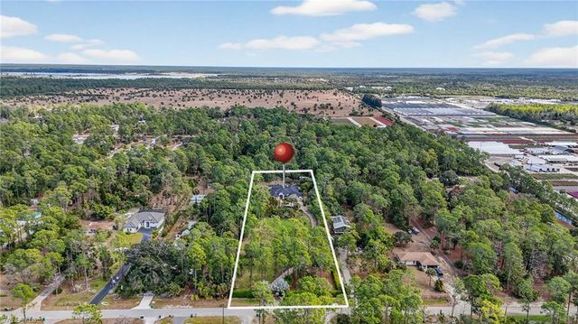 2360 19th ST SW, Naples, FL 34117