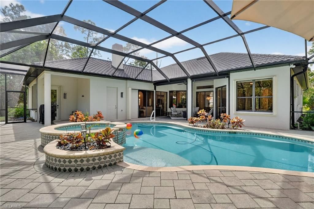 2360 19th ST SW, Naples, FL 34117