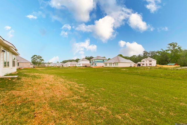 18112 Fox Hollow Loop, Hammond, LA 70401