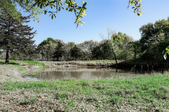 679 County Road 1465, Bonham, TX 75418