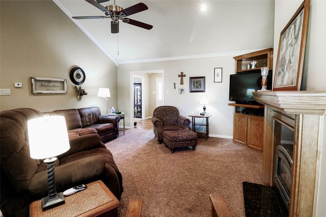 679 County Road 1465, Bonham, TX 75418