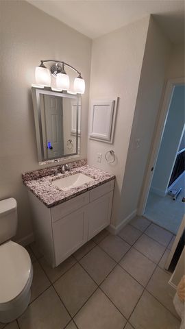 2707 Stratford Court, Euless, TX 76039