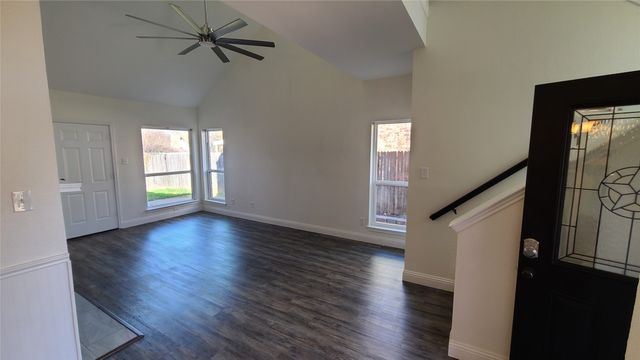 2707 Stratford Court, Euless, TX 76039