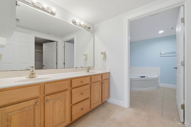 154 Ethel Wingate Dr 510, Pensacola, FL 32507