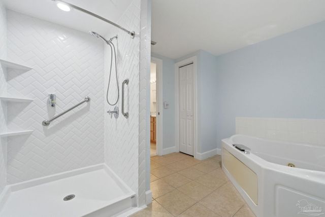 154 Ethel Wingate Dr 510, Pensacola, FL 32507