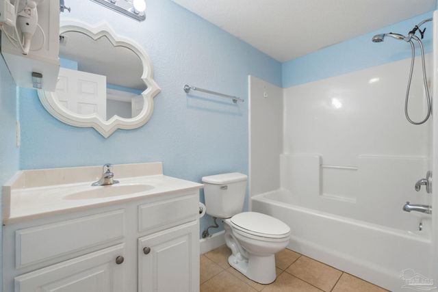 154 Ethel Wingate Dr 510, Pensacola, FL 32507