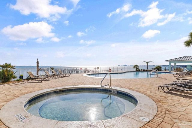 154 Ethel Wingate Dr 510, Pensacola, FL 32507