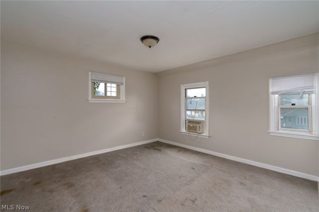 4212 E 147th Street, Cleveland, OH 44128