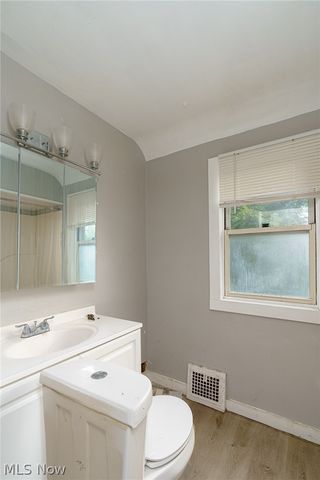 4212 E 147th Street, Cleveland, OH 44128