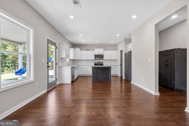 168 Shadow Wood Lane, Thomaston, GA 30286
