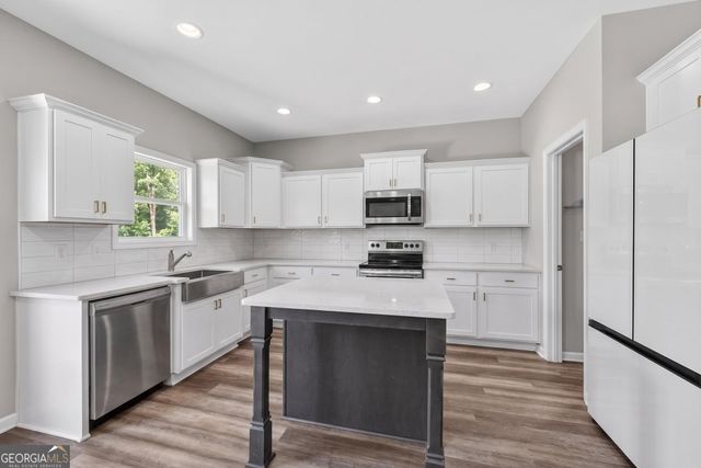 168 Shadow Wood Lane, Thomaston, GA 30286