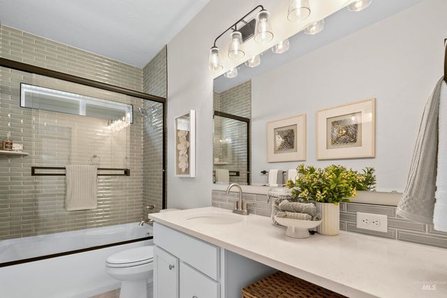 1587 Kinsale St, Middleton, ID 83644