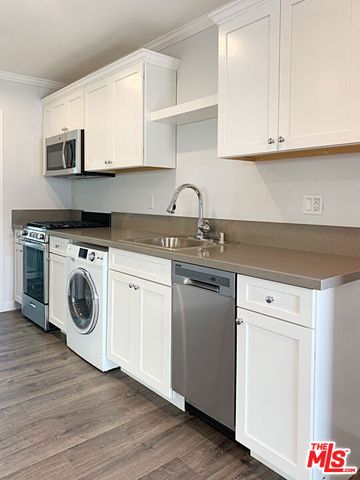 908 N LOUISE Street 2, Glendale, CA 91207