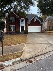 1020 Olde Roswell Grove, Roswell, GA 30075