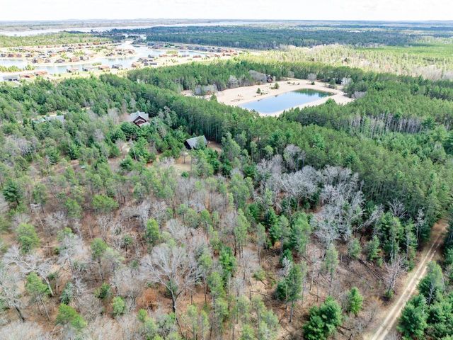 W6062 N Lake Drive, New Lisbon, WI 53950
