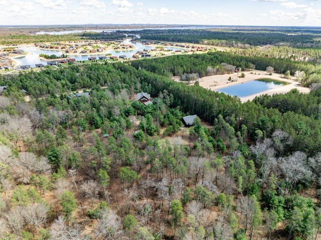 W6062 N Lake Drive, New Lisbon, WI 53950
