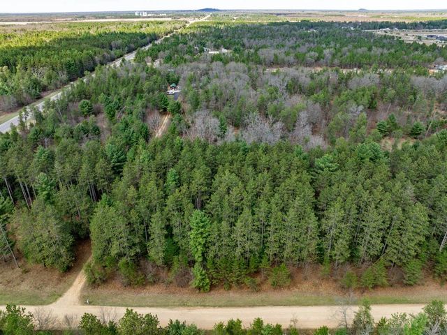 W6062 N Lake Drive, New Lisbon, WI 53950