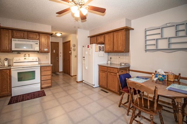 742 E Brent, Mulvane, KS 67110