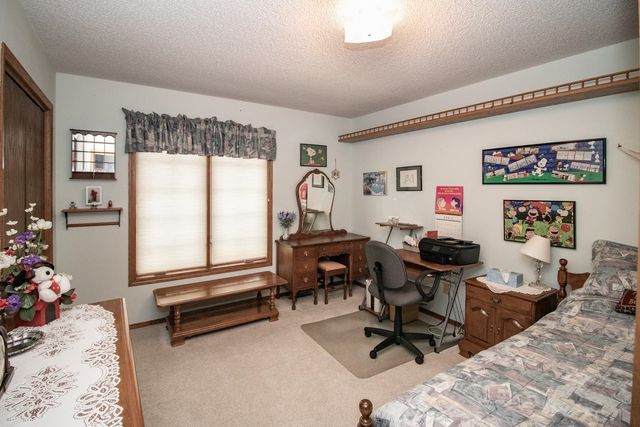 742 E Brent, Mulvane, KS 67110