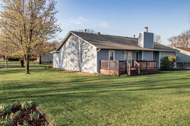 742 E Brent, Mulvane, KS 67110