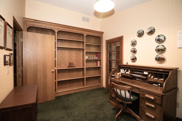 742 E Brent, Mulvane, KS 67110