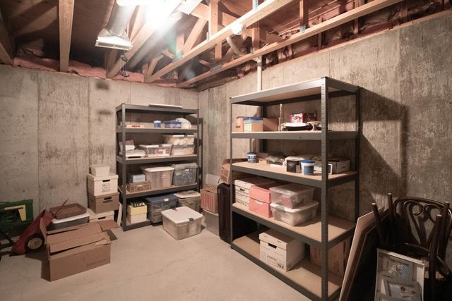 742 E Brent, Mulvane, KS 67110