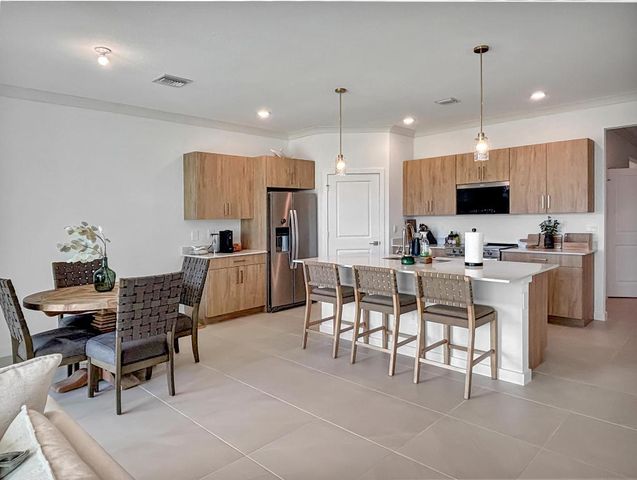 5989 SE Skyblue Circle, Stuart, FL 34997