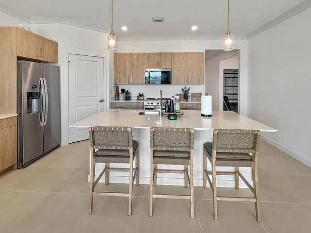 5989 SE Skyblue Circle, Stuart, FL 34997