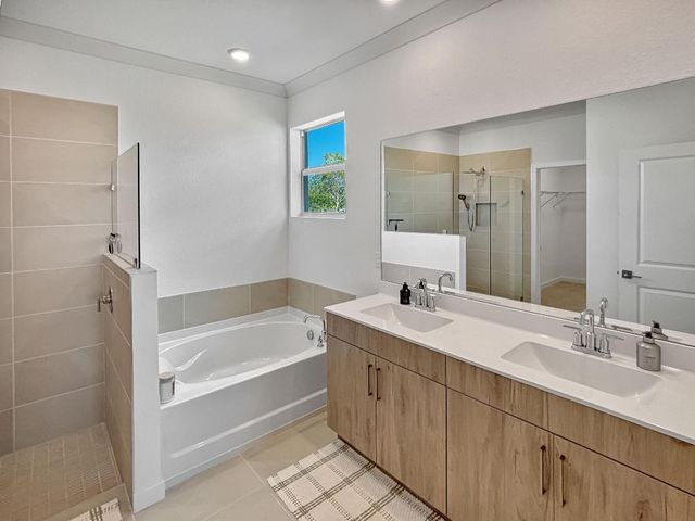 5989 SE Skyblue Circle, Stuart, FL 34997