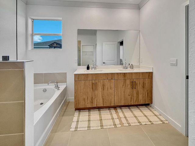 5989 SE Skyblue Circle, Stuart, FL 34997