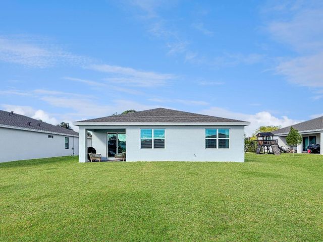 5989 SE Skyblue Circle, Stuart, FL 34997
