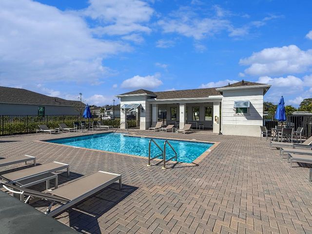 5989 SE Skyblue Circle, Stuart, FL 34997