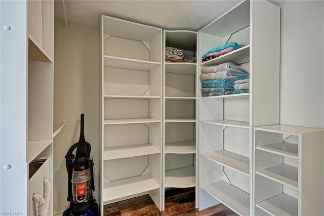 4240 Steamboat BEND 303, Fort Myers, FL 33919