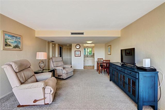 4240 Steamboat BEND 303, Fort Myers, FL 33919