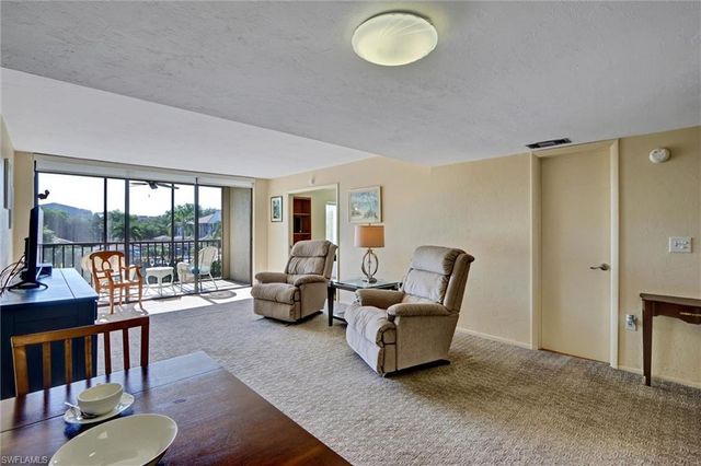 4240 Steamboat BEND 303, Fort Myers, FL 33919