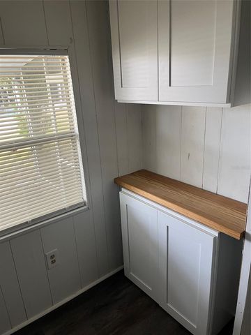 816 BEECHWOOD AVENUE, Lady Lake, FL 32159