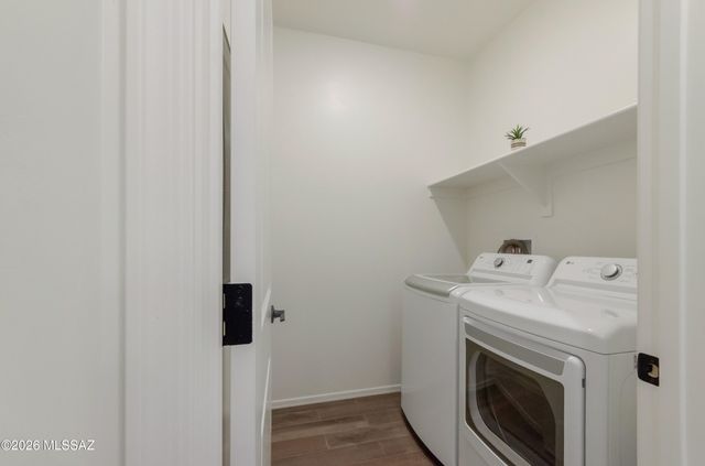 9305 N Peridot Vista Avenue, Tucson, AZ 85742