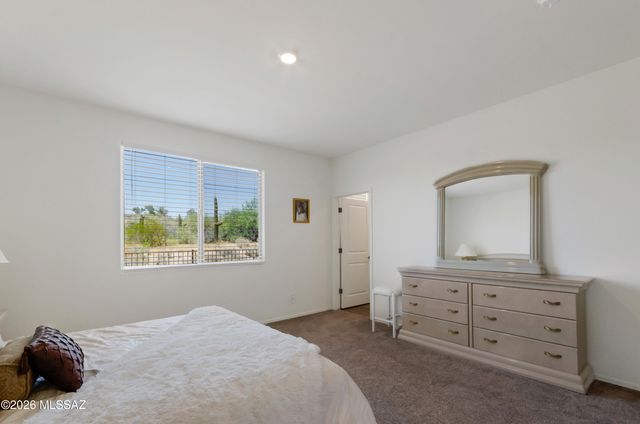 9305 N Peridot Vista Avenue, Tucson, AZ 85742