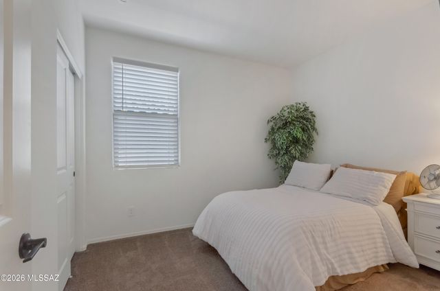 9305 N Peridot Vista Avenue, Tucson, AZ 85742