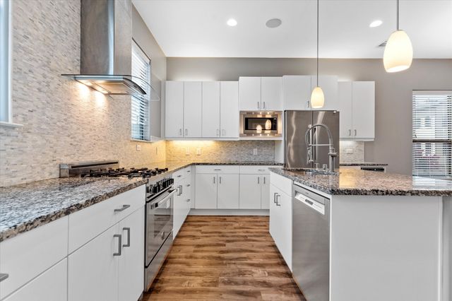 1717 Annex Avenue 605, Dallas, TX 75204