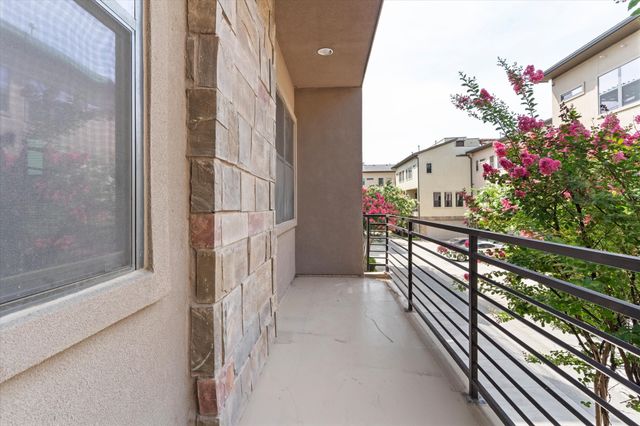 1717 Annex Avenue 605, Dallas, TX 75204