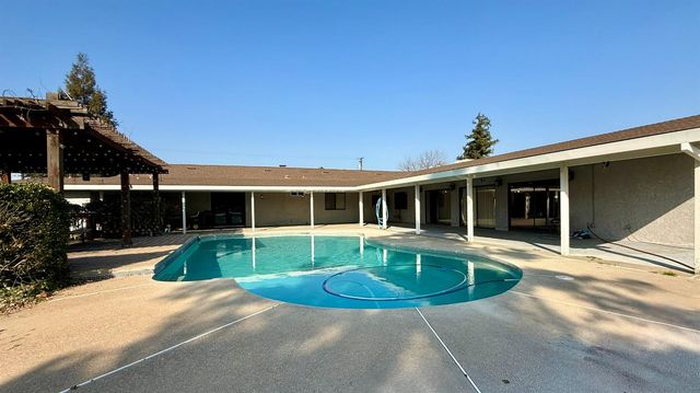 628 Williams Ave, Turlock, CA 95380