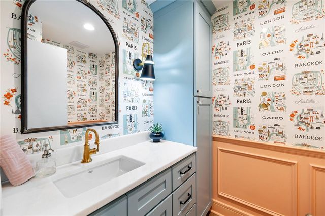 1201 87TH AVENUE N, St Petersburg, FL 33702