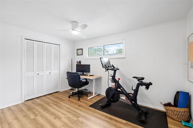 1201 87TH AVENUE N, St Petersburg, FL 33702