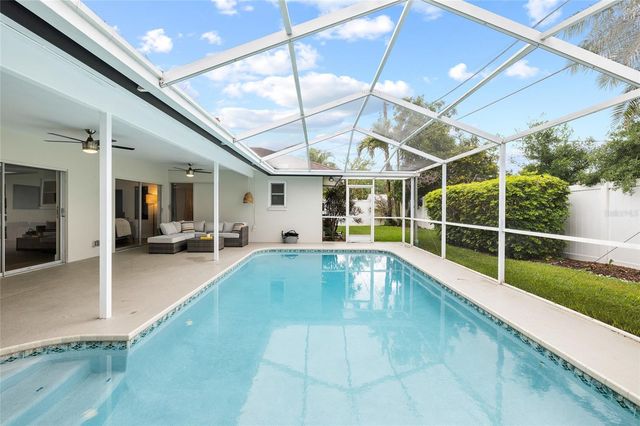 1201 87TH AVENUE N, St Petersburg, FL 33702